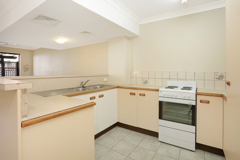 Photo - 6 Orchid 67 Nerang Street, Nerang QLD 4211 - Image 6