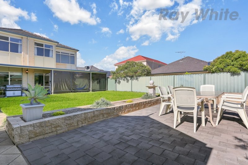 Photo - 6 Oriole Walk, Mawson Lakes SA 5095 - Image 11