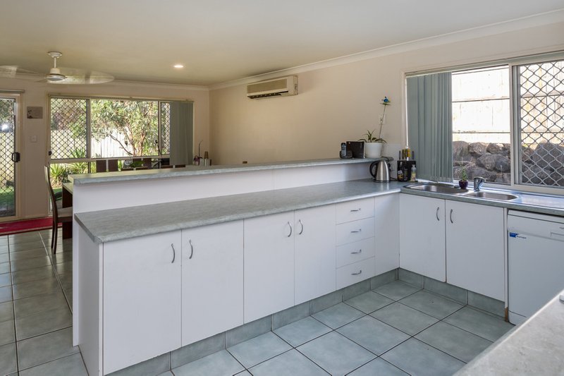 Photo - 6 Orion Court, Molendinar QLD 4214 - Image 6