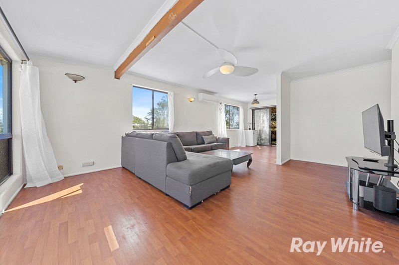 Photo - 6 Orm Court, Marsden QLD 4132 - Image 4