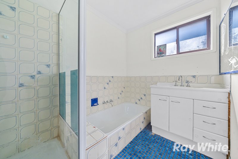 Photo - 6 Orm Court, Marsden QLD 4132 - Image 8