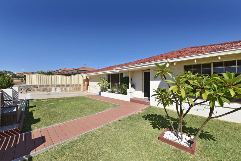 Photo - 6 Ormiston Gardens, Clarkson WA 6030 - Image 3