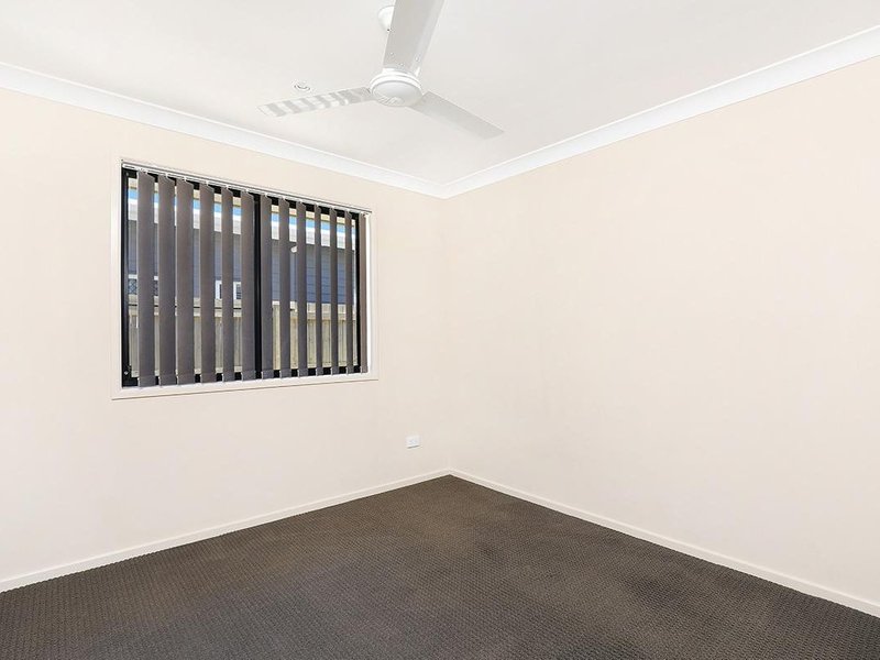 Photo - 6 Osage Street, Caloundra West QLD 4551 - Image 6