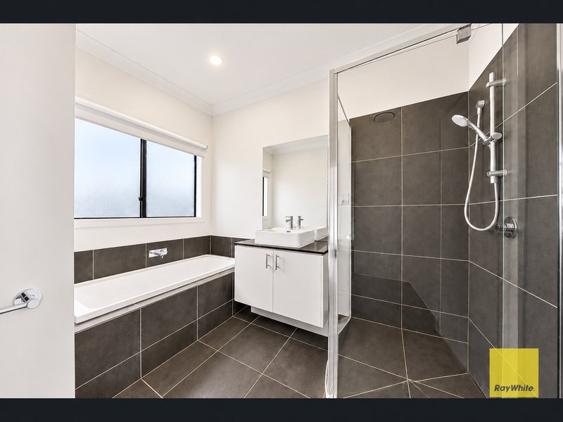 Photo - 6 Ostic Way, Tarneit VIC 3029 - Image 12