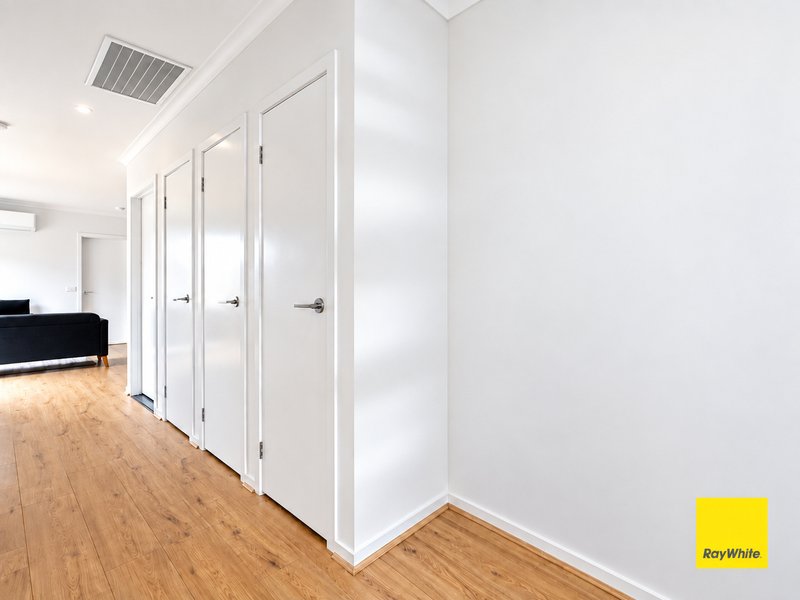 Photo - 6 Ostic Way, Tarneit VIC 3029 - Image 21