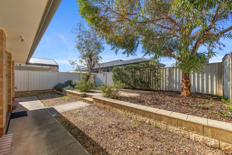 Photo - 6 Overlander Way, Smithfield SA 5114 - Image 15