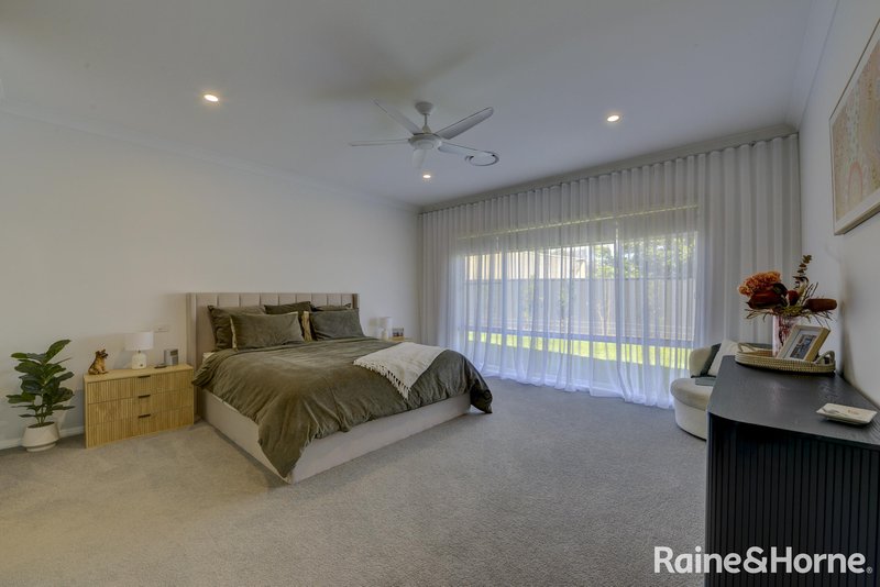 Photo - 6 Overlanders Way, Tamworth NSW 2340 - Image 9