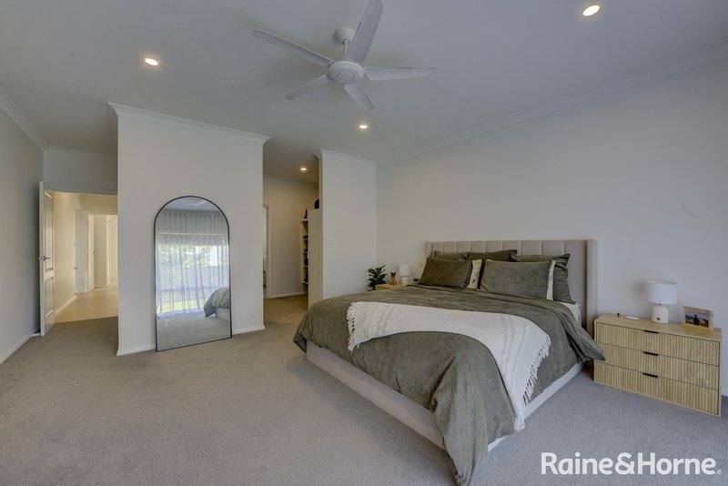 Photo - 6 Overlanders Way, Tamworth NSW 2340 - Image 10