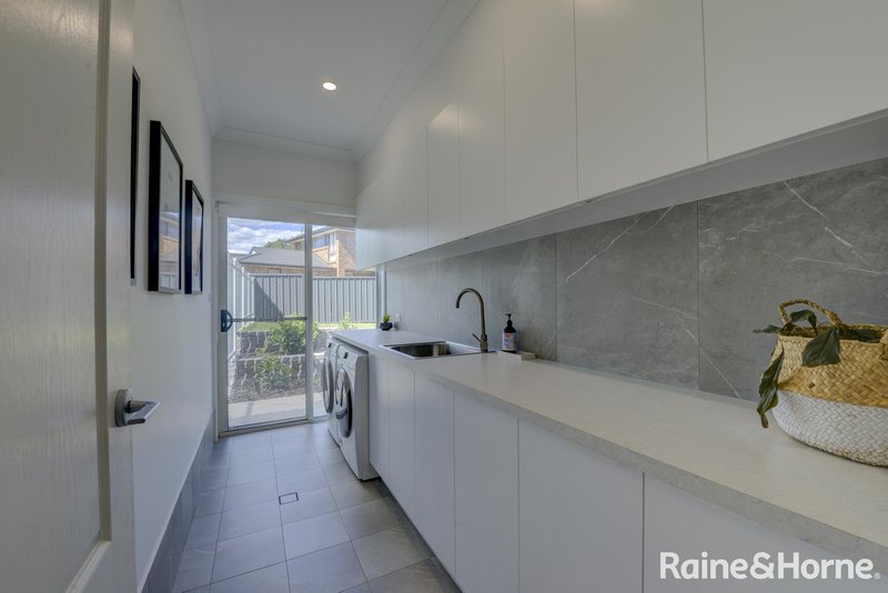 Photo - 6 Overlanders Way, Tamworth NSW 2340 - Image 16