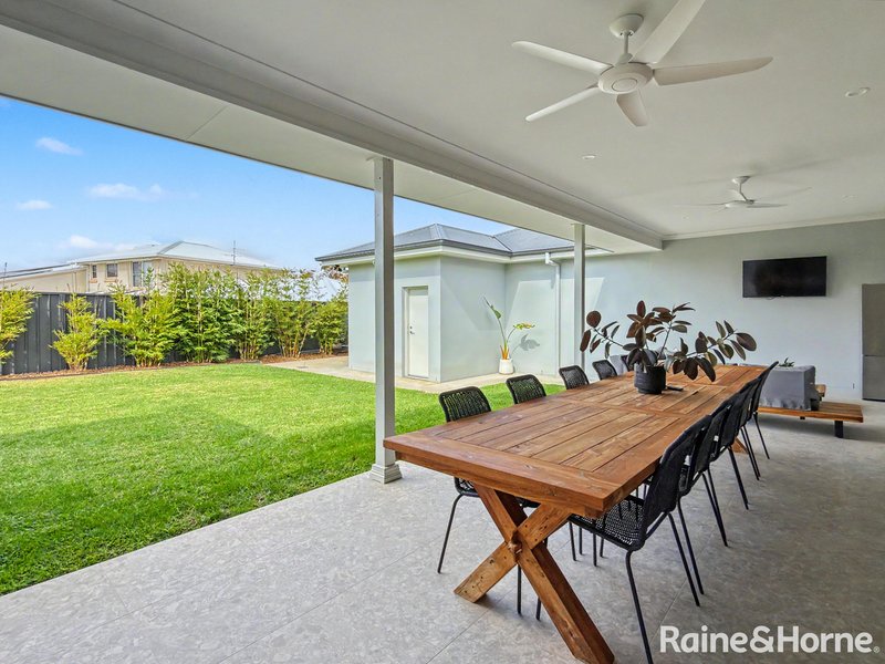 Photo - 6 Overlanders Way, Tamworth NSW 2340 - Image 17