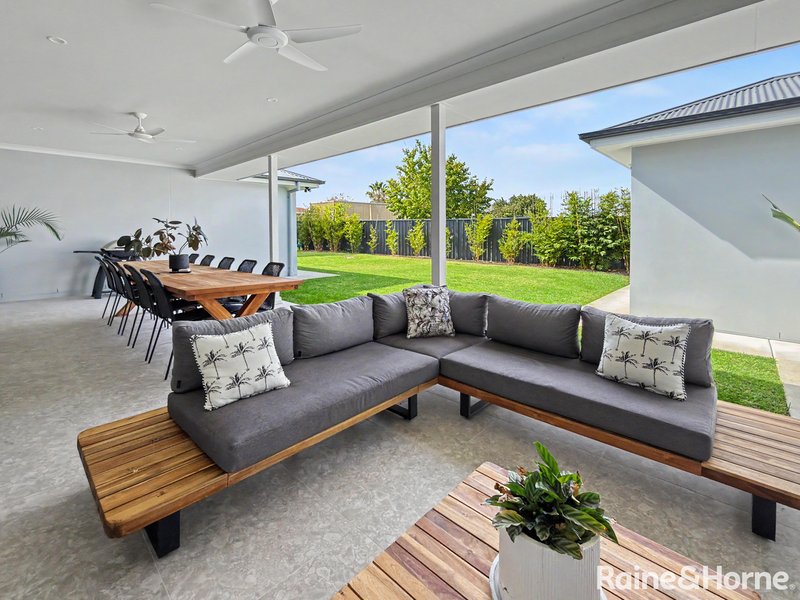 Photo - 6 Overlanders Way, Tamworth NSW 2340 - Image 18