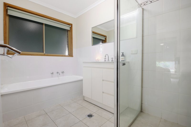 Photo - 6 Palm Drive, East Albury NSW 2640 - Image 12