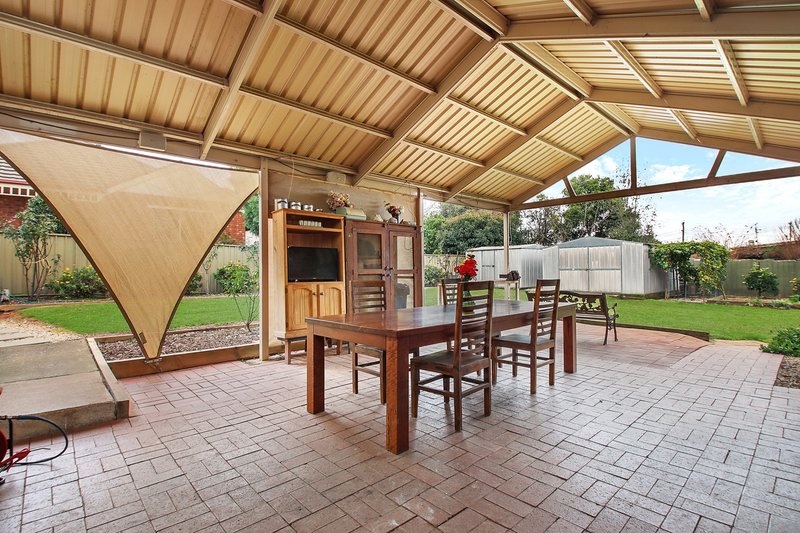 Photo - 6 Palm Drive, East Albury NSW 2640 - Image 15