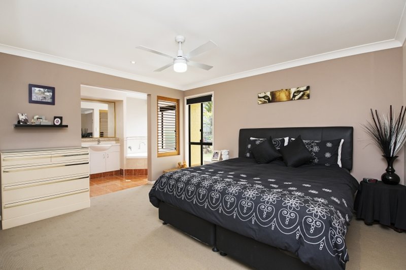 Photo - 6 Paluma Court, North Lakes QLD 4509 - Image 7