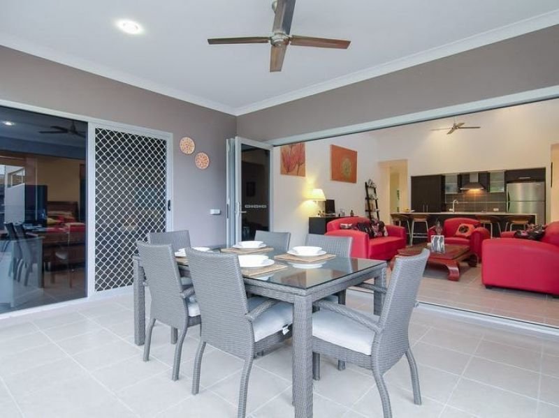 Photo - 6 Pambula Close, Kewarra Beach QLD 4879 - Image 20