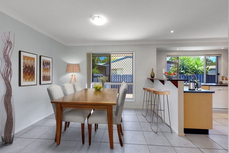 Photo - 6 Pamir Street, Nudgee QLD 4014 - Image 7