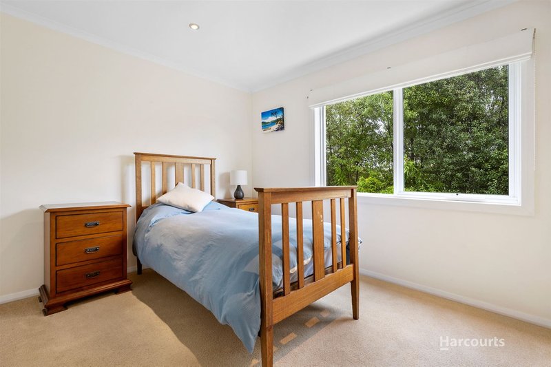 Photo - 6 Pandanus Place, Devonport TAS 7310 - Image 16