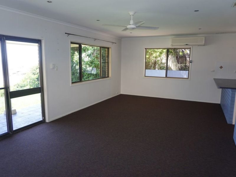 Photo - 6 Pandanus Street, Bowen QLD 4805 - Image 10