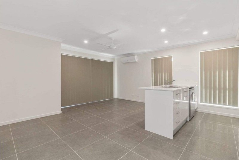 Photo - 6 Paperbark Place, Ormeau QLD 4208 - Image 4
