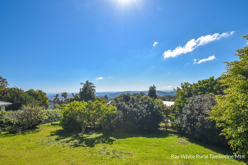 6 Paradise Drive, Tamborine Mountain QLD 4272