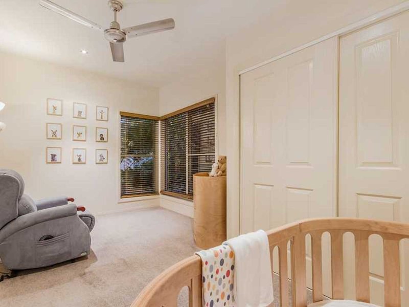 Photo - 6 Parkes Court, Reedy Creek QLD 4227 - Image 17