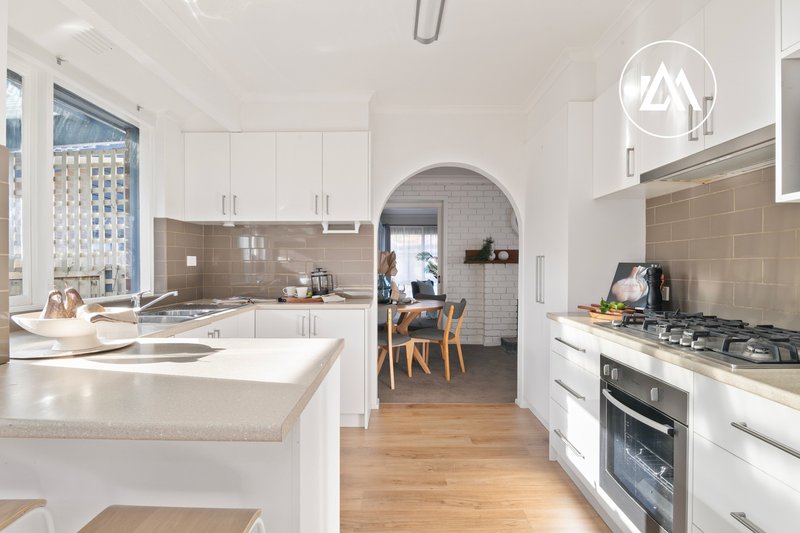 Photo - 6 Parkview Drive, Frankston VIC 3199 - Image 3