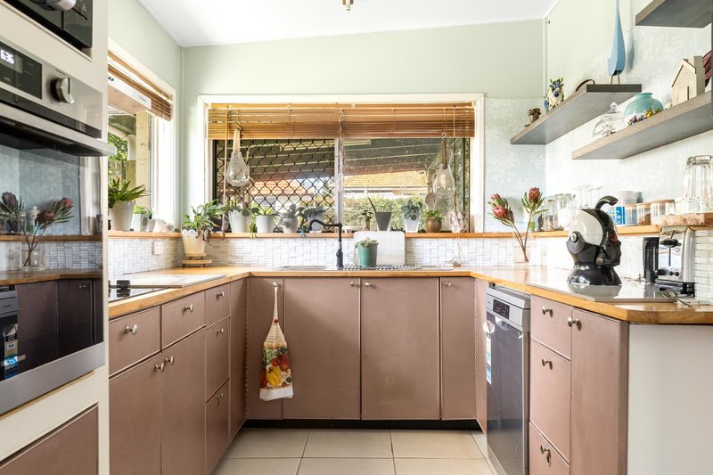 Photo - 6 Paterson Street, South Toowoomba QLD 4350 - Image 8