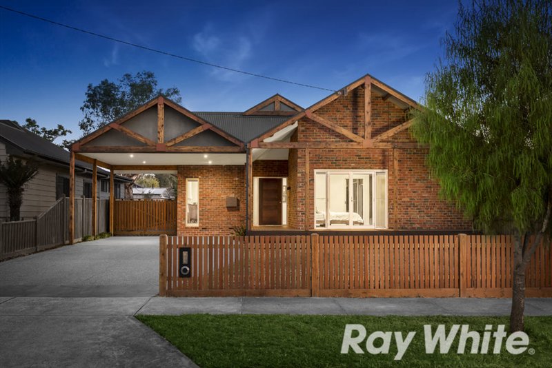 6 Paul Avenue, Box Hill North VIC 3129