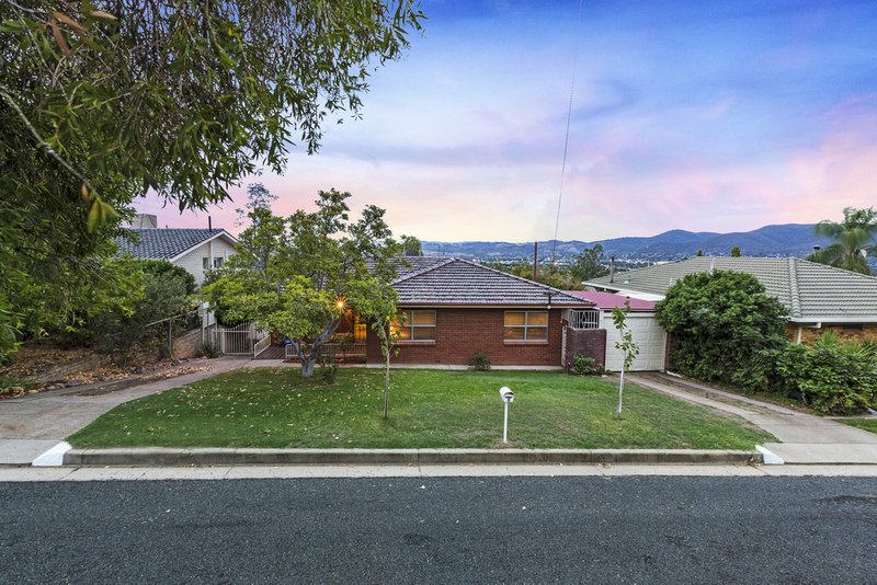 Photo - 6 Paul Street, Tamworth NSW 2340 - Image 2