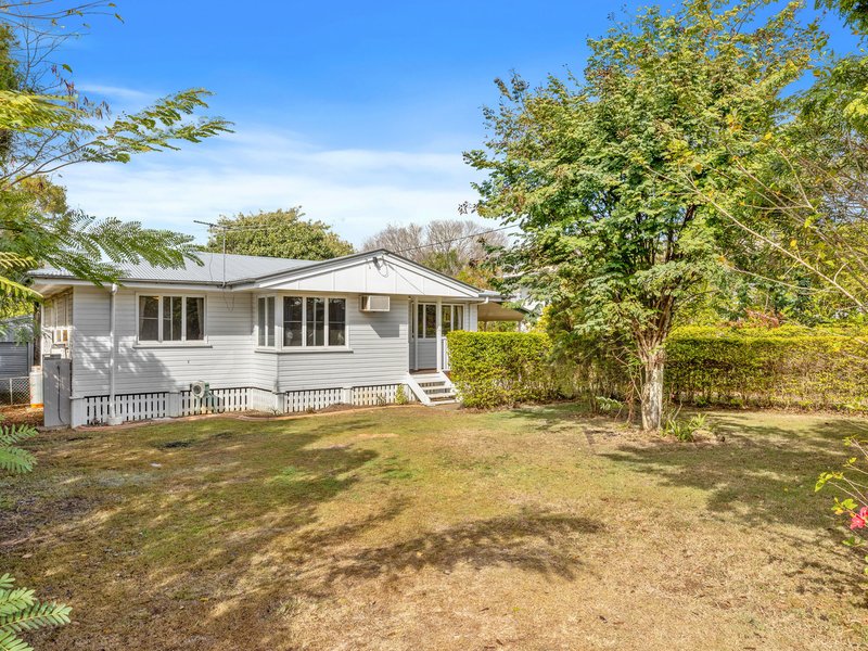 6 Peacock Street, One Mile QLD 4305