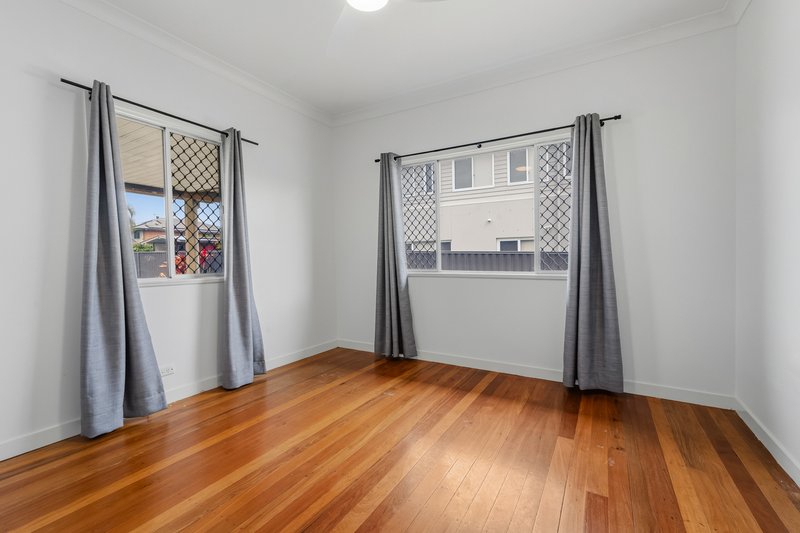 Photo - 6 Pechey Street, Chermside QLD 4032 - Image 7
