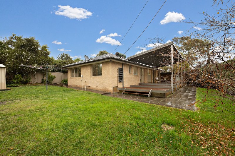 Photo - 6 Peeler Place, Gowrie ACT 2904 - Image 16