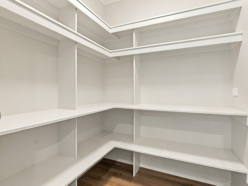 Photo - 6 Pepperidge Drive, Tarneit VIC 3029 - Image 16