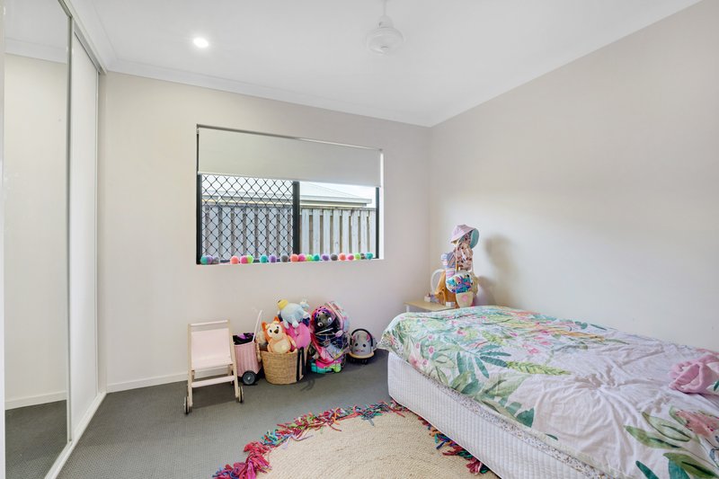 Photo - 6 Peppertree Crescent, Andergrove QLD 4740 - Image 10