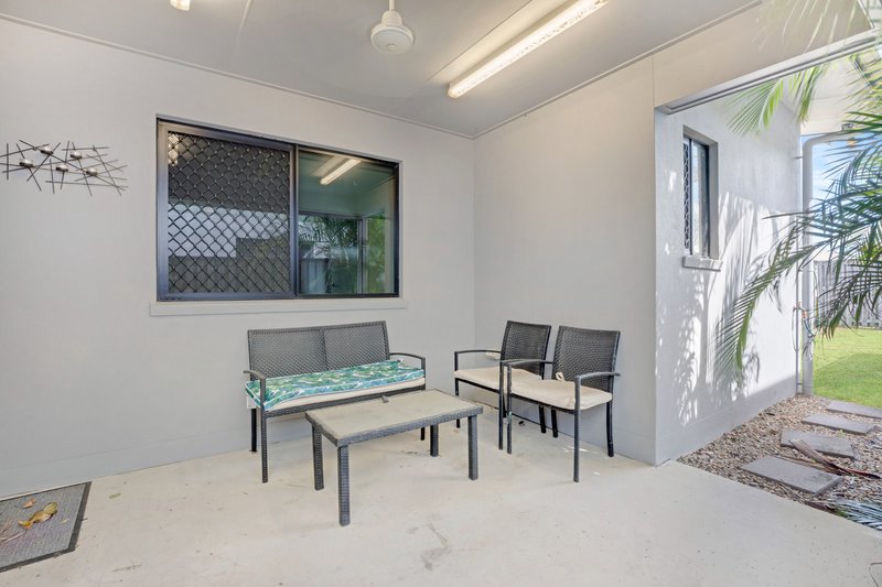 Photo - 6 Peppertree Crescent, Andergrove QLD 4740 - Image 11