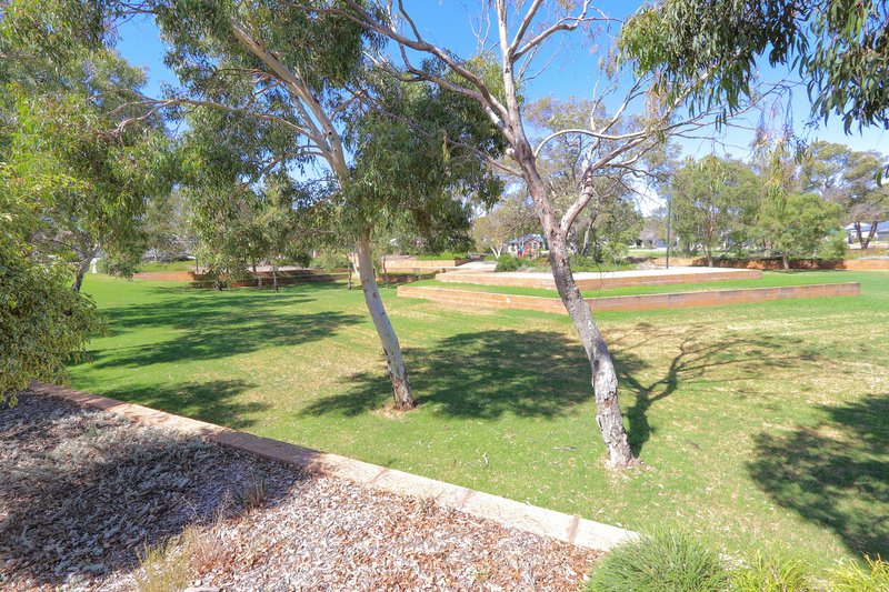 Photo - 6 Perks Lane, Baldivis WA 6171 - Image 2