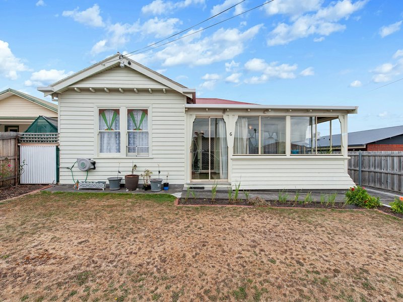 Photo - 6 Philip Avenue, Montrose TAS 7010 - Image 3