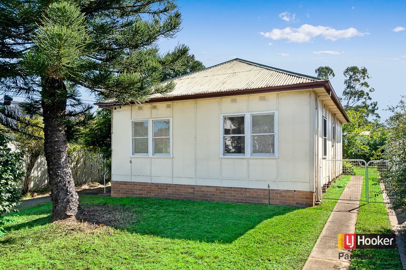 Photo - 6 Phillip Street, Panania NSW 2213 - Image 4