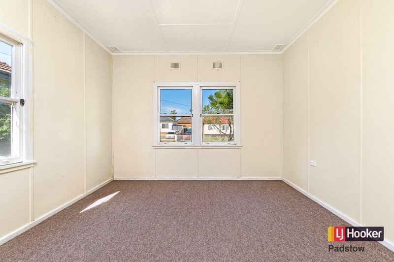 Photo - 6 Phillip Street, Panania NSW 2213 - Image 10