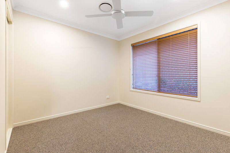 Photo - 6 Pickering Place, Upper Kedron QLD 4055 - Image 9