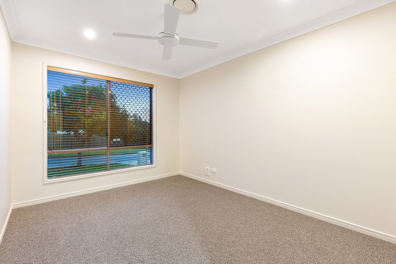 Photo - 6 Pickering Place, Upper Kedron QLD 4055 - Image 10