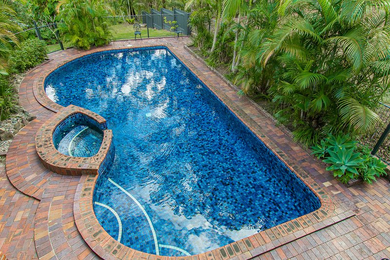 Photo - 6 Pimpala Court, Tugun QLD 4224 - Image 26