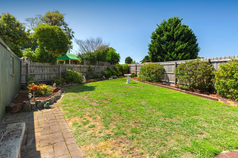 Photo - 6 Pin Oak Court, Narre Warren VIC 3805 - Image 16