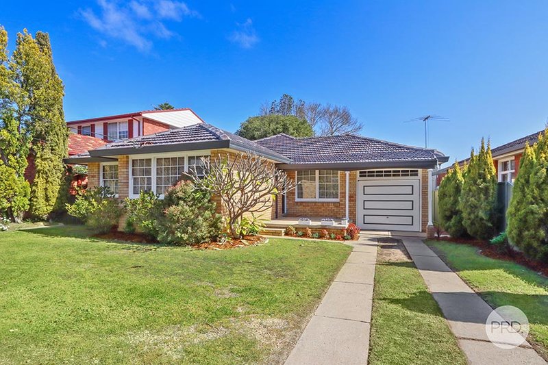 6 Pindari Road, Peakhurst Heights NSW 2210