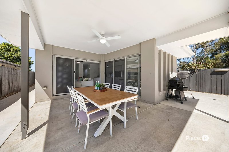 Photo - 6 Pine Place, Upper Kedron QLD 4055 - Image 6