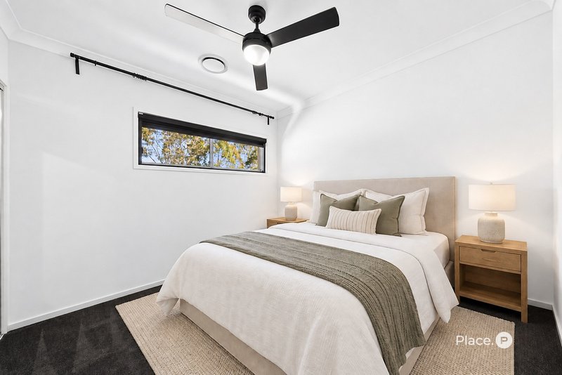 Photo - 6 Pine Place, Upper Kedron QLD 4055 - Image 12