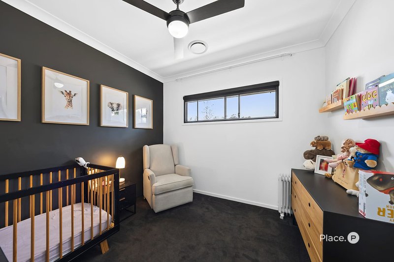 Photo - 6 Pine Place, Upper Kedron QLD 4055 - Image 14