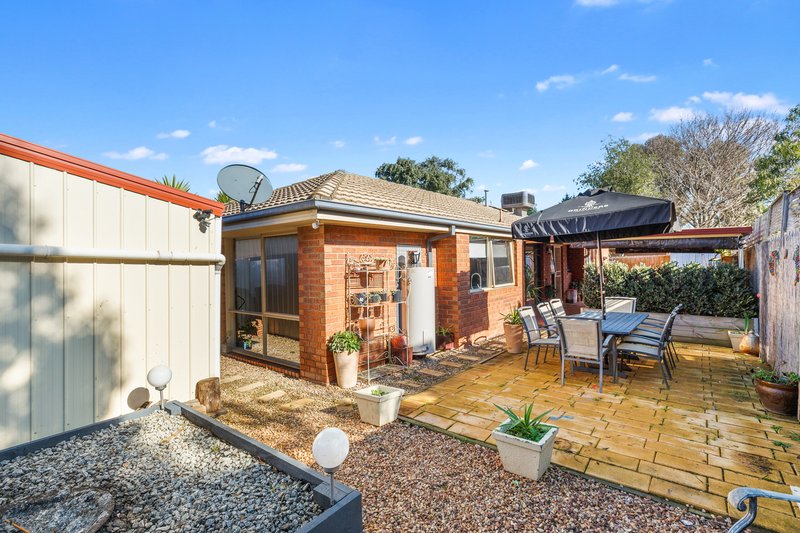 Photo - 6 Pine Vale Court, Epping VIC 3076 - Image 11