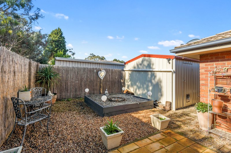 Photo - 6 Pine Vale Court, Epping VIC 3076 - Image 12