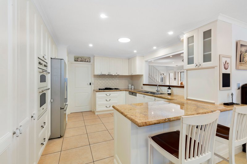 Photo - 6 Pinewood Drive, Thomastown VIC 3074 - Image 2